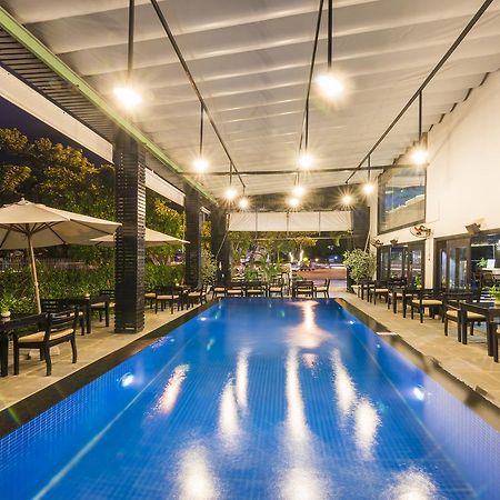 Sea Flower Hotel Da Nang Exterior foto